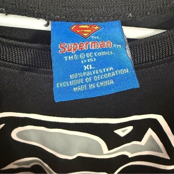 DC Comics Black and Gray Superman Tank Top - Picture 3 of 4